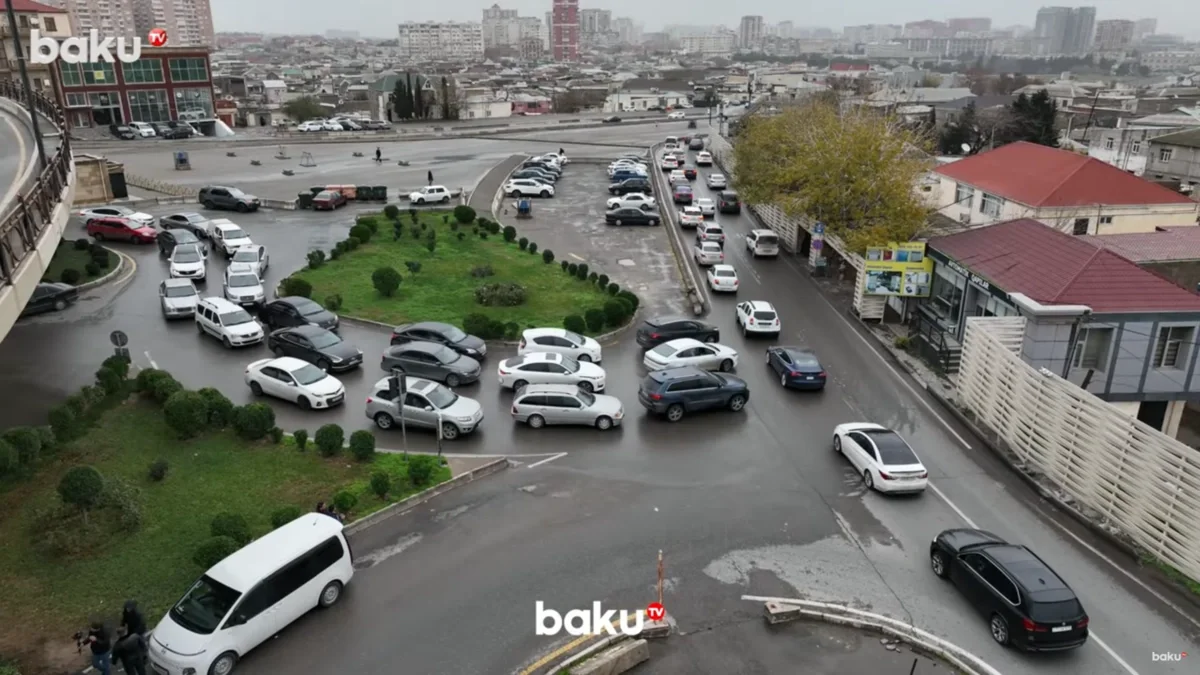 Azadlıq prospektinə gedən yolda sıxlıq yaradan inkişaf