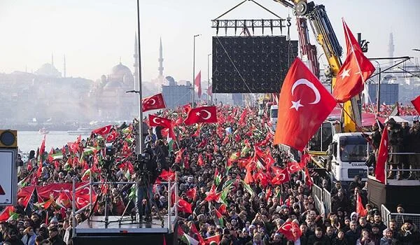 İstanbulda Fələstinlə bağlı nəhəng yürüş keçirildi Video