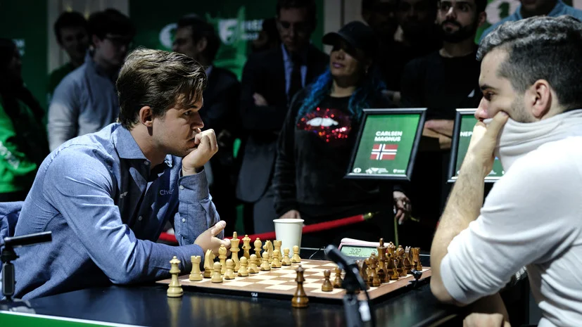 Şahmat tarixində ilk dəfə iki nəfər dünya çempionu oldu Nepomniachtchi və Carlsen Doğru Xəbərlər