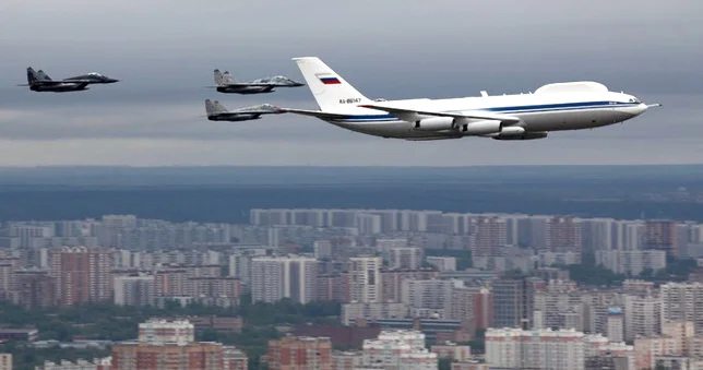 Litva sərhədində NATO təyyarələri Rusiya hava qüvvələrini 13 dəfə müşayiət edib