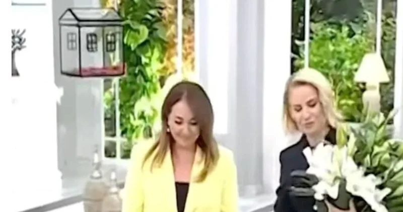 Lalə Azərtaş Esra Erolun proqramına çıxdı