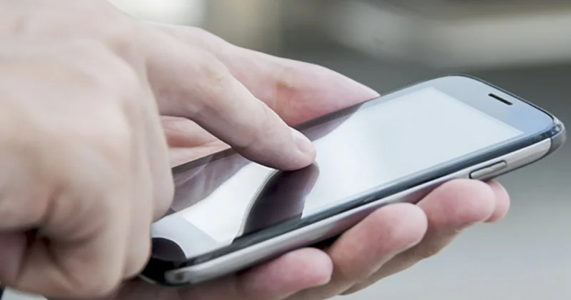 За ввоз в Азербайджан более одного мобильного устройства будет взиматься акцизный налог