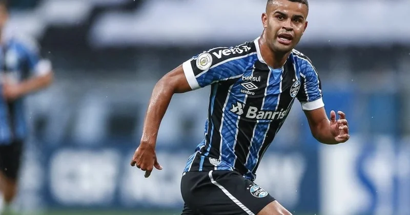 “Qremio”nun futbolçusu Premyer Liqada çıxış edəcək