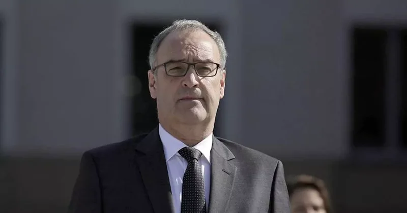 Глава Швейцарии отложил новогоднее обращение