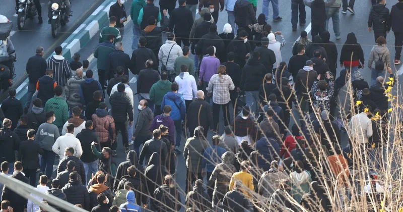 Иранцы устали это терпеть: Идут столкновения, есть убитые