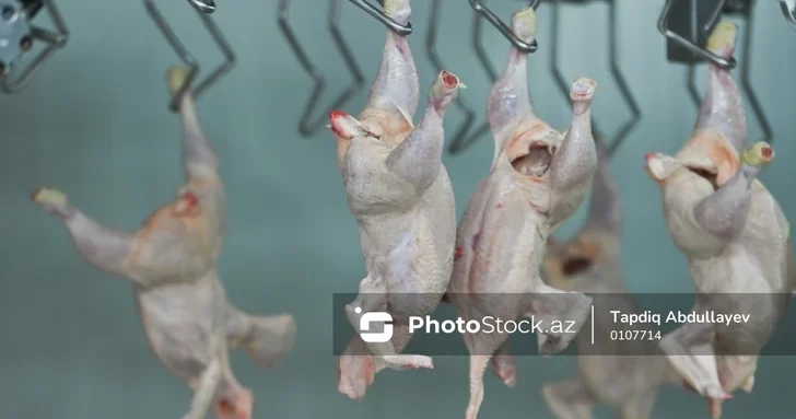 Химическая обработка курятины в Азербайджане: эксперты бьют тревогу