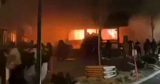 İsveçrədəki partlayışda 40 nəfər HƏYATINI İTİRDİ 100 dən çox YARALI VAR VİDEO