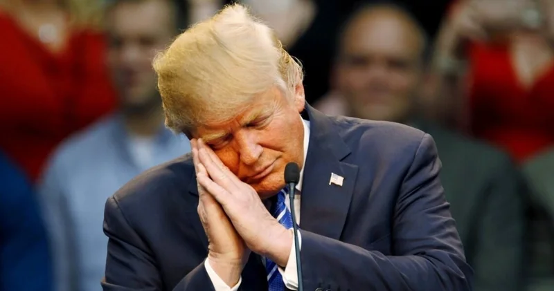 Трамп не может долго спать