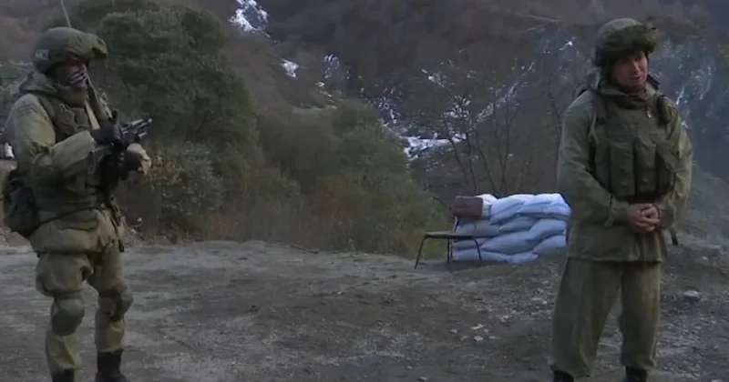 Российские пограничники задержали американского журналиста в Зангезурском коридоре главное на этот час