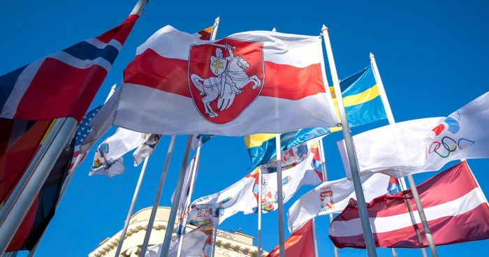 Latviyada rus dili qadağan edilib