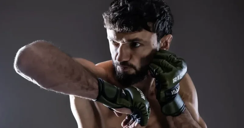 Azərbaycanlı MMA döyüşçüsü Vüqar Kərəmov “Rizin”də növbəti döyüşünə çıxıb VİDEO