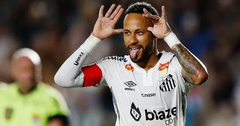 Neymar Braziliyada qalmağa qərar verdi