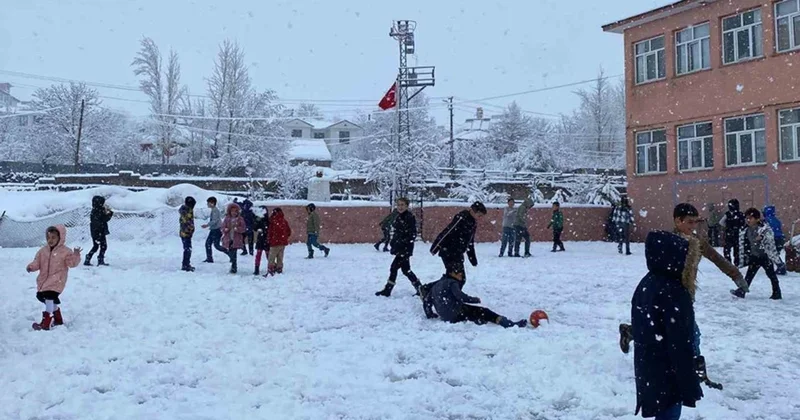 Türkiyədə məktəblərlə bağlı mühüm qərar: sabah tətbiq ediləcək