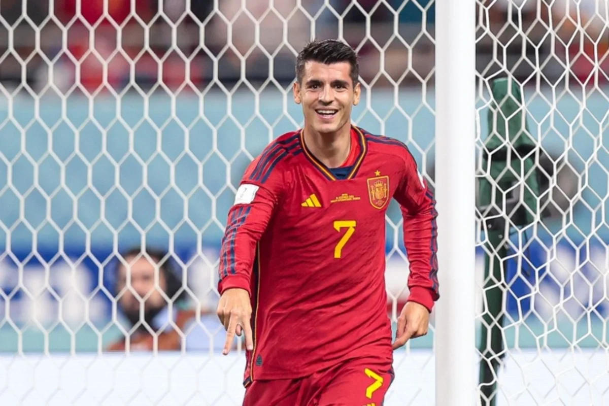 Milan ın hücumçusu Alvaro Morata Qalatasaray a keçid edir