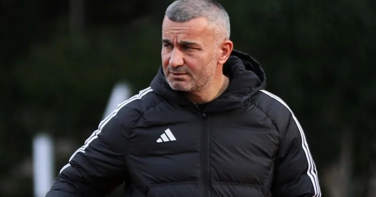 O, Bakıya gəlməlidir Qurban Qurbanov transferdən danışdı