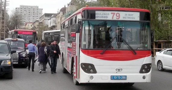 Bakıda bəzi avtobusların hərəkət istiqaməti dəyişdi (SİYAHI)