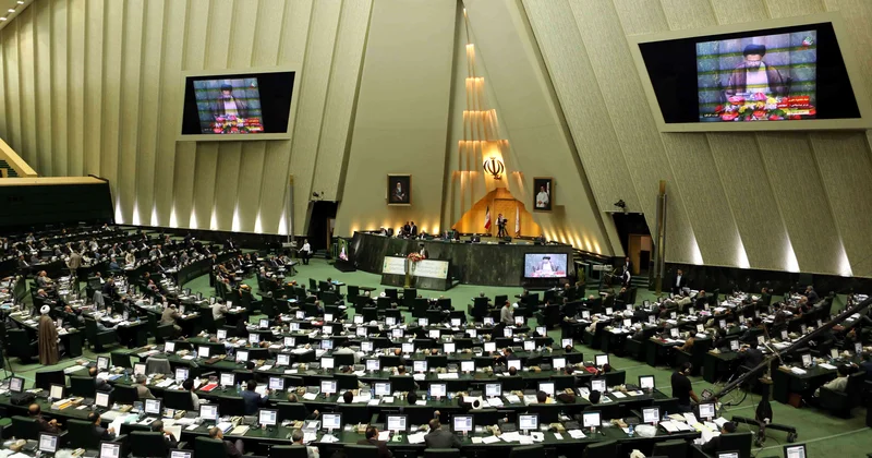 İran avropalı hərbi attaşeləri ölkədən çıxarır