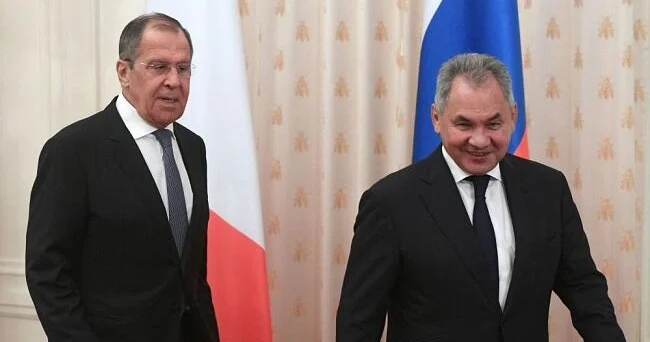 Yi ilə görüş üçün Pekinə Lavrov yox, Şoyqu getdi