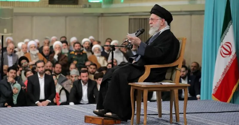 Хаменеи предупреждает Трампа: Это будет война регионального масштаба