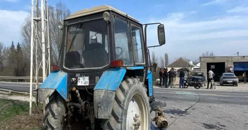 Sabirabadda baş verən qəzada sürücü ağır yaralanıb