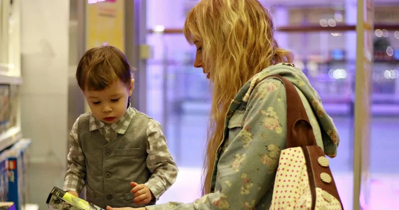 Uşağa deyilən bu 12 ifadə yetkinlikdə özünəhörmətə təsir edir Psixoloqlar