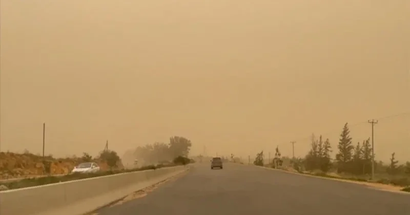 Liviyada qum fırtınası səbəbilə bir neçə şəhərdə təhsilə fasilə verilib