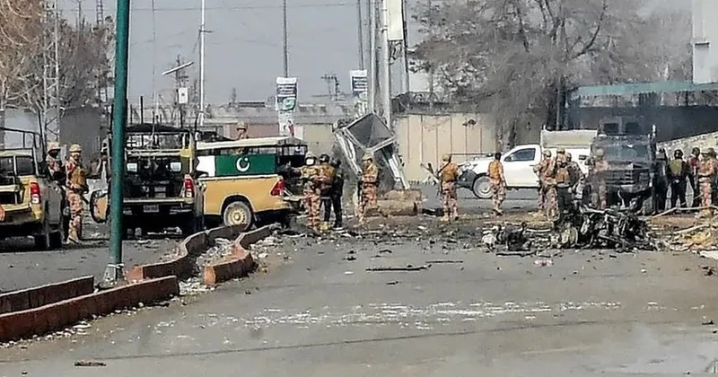 Pakistanda DƏHŞƏT YAŞANIR 100 dən çox ölən var