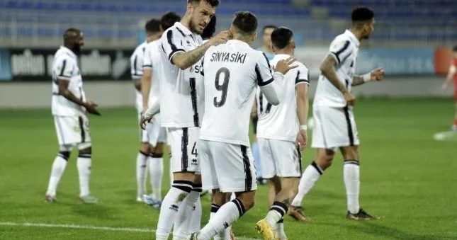 Neftçi dən böyük hesablı QƏLƏBƏ