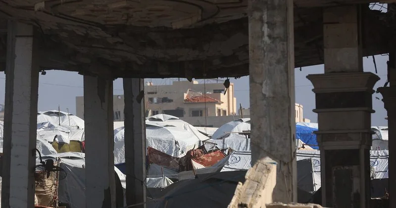 “İsrailin ünvanına Qəzzada soyqırım ittihamları dərinləşir“ “The Jewish Chronicle“