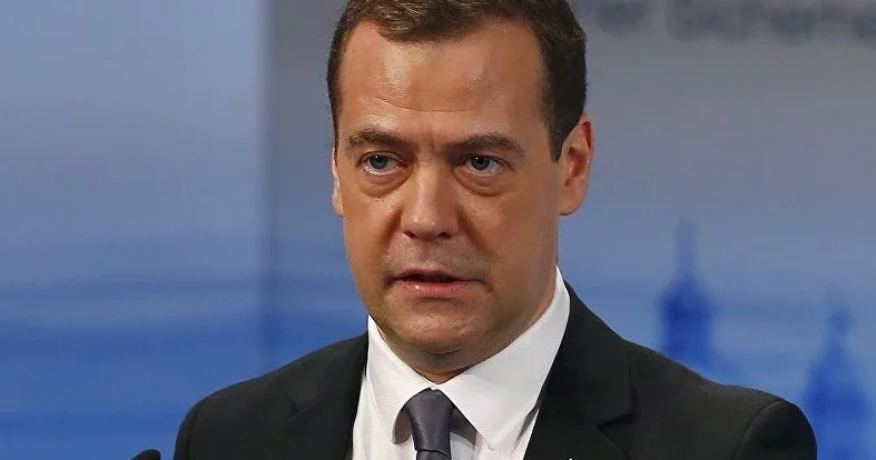 Finlandiya Hitlerin əlaltısı idi Medvedyev