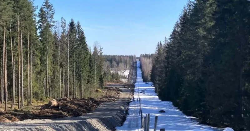 Россия восстанавливает военную базу у границы с НАТО