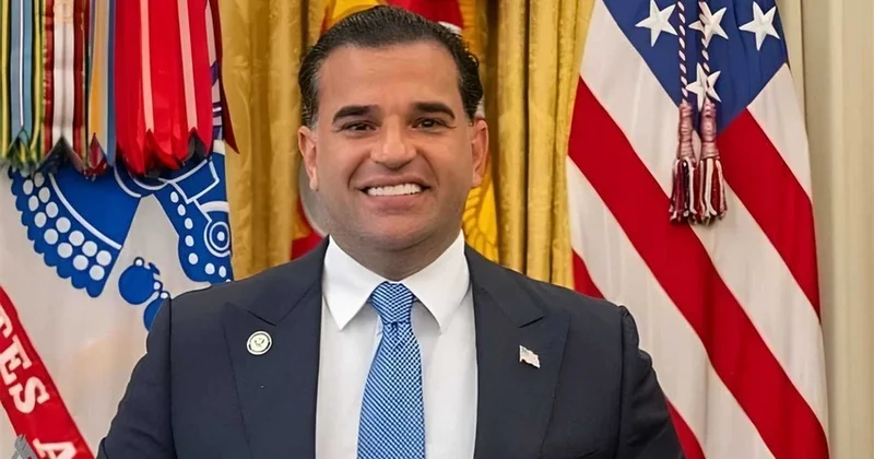 СМИ: Спецпосланник США по Ираку ушел в отставку