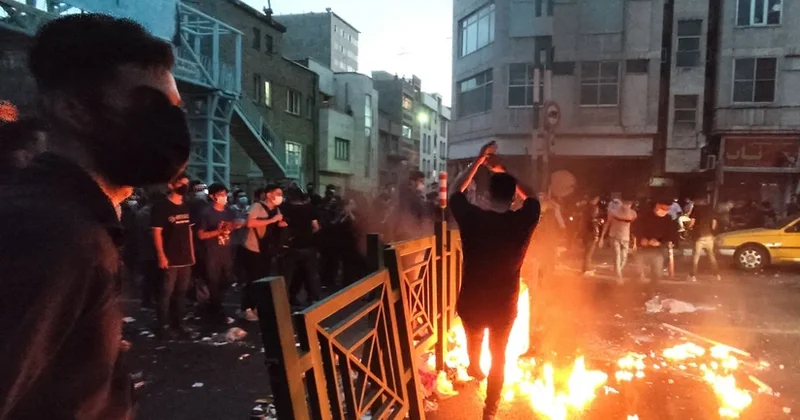 İranda etirazlar zamanı həlak olanların adları dərc edilib