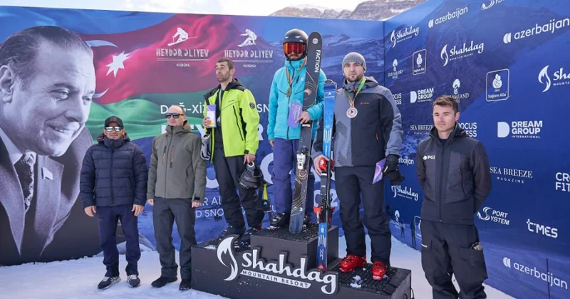 Xizək yarışı üzrə Heydər Əliyev Kubokunun qalibləri mükafatlandırılıb