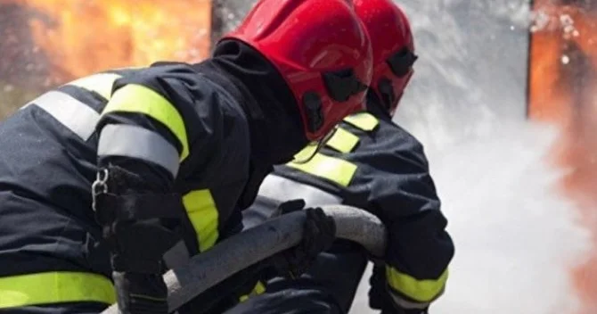 Bakıda 3 otaqlı ev yandı