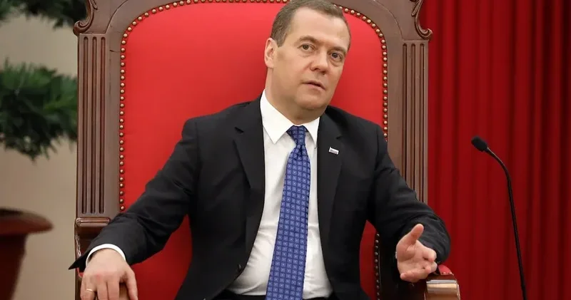 Dmitri Medvedev: Finlandiya bütün yaxşı əlaqələrin üstündən xətt çəkdi