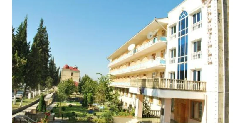 Zaqatalada hoteldə yanğın: Xəsarət alan var