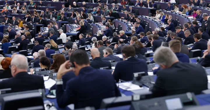 Welt: ЕК приняла в 2025 году рекордное число правовых актов