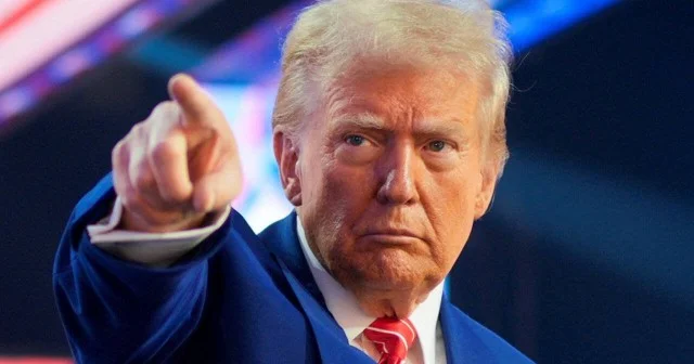 Gəmilərimiz İrana çox yaxındır Tramp yenə hədələdi