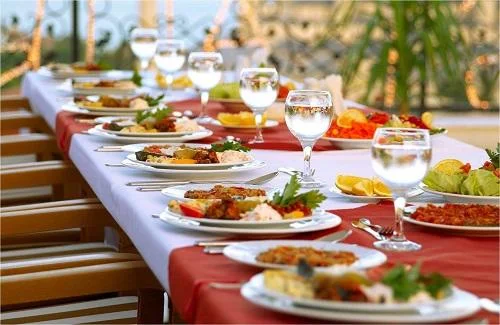 Restoranların iftar menyusu: 13 AZN dən 88 AZN ə… Siyahı