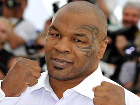 Tayson heç vaxt qalib gələ bilməyəcəyi boksçunun adını DEDİ