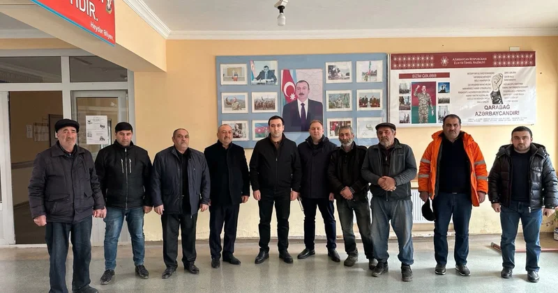 Mahir Süleymanlı seçicilərilə bir araya gəldi