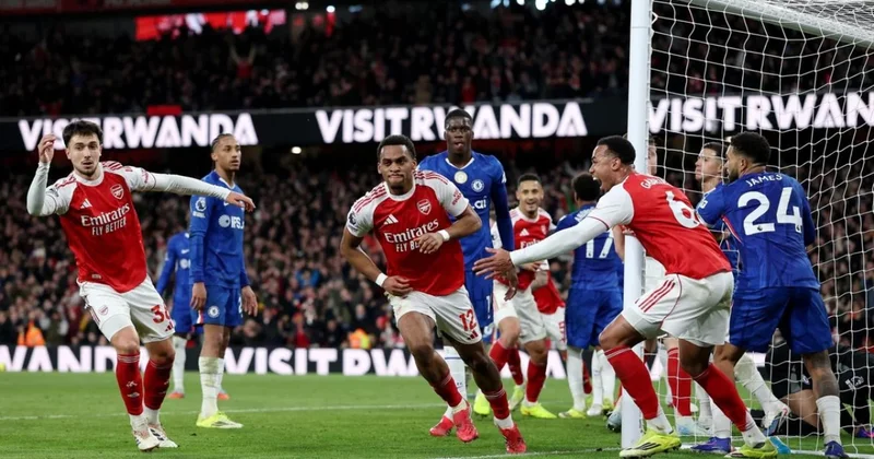 Arsenal İngiltərə Premyer Liqasında liderliyini qorudu