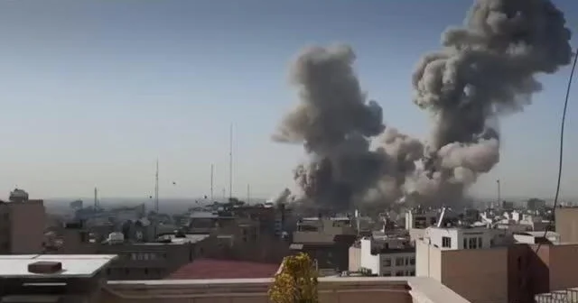 İsrail Tehrandakı obyektlərə zərbə dalğasının başladığını elan edib