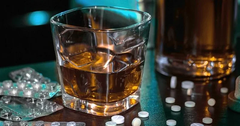 Sağlamlıq üçün gizli bomba: Alkoqol və dərman bir arada