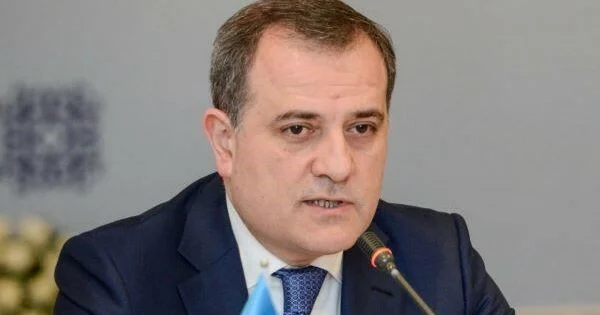 Bayramov Özbəkistan XİN başçısı ilə danışdı