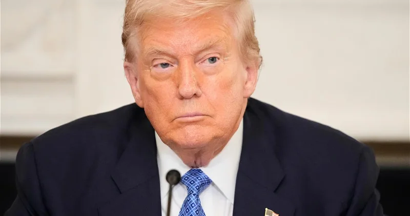 Трамп следил за нанесением ударов по Ирану из резиденции во Флориде