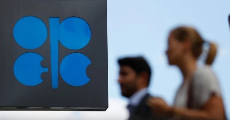 OPEC+ ölkələri neft hasilatını artırmağı nəzərdən keçirir