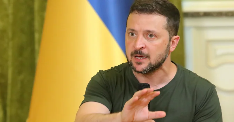 Боксер Усик обошел Зеленского в рейтинге доверия украинцев