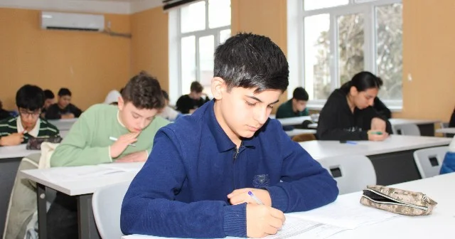 Mingəçevirdə region üzrə ilk iri həcmli İngilis dili Olimpiadası keçirilir FOTOLAR